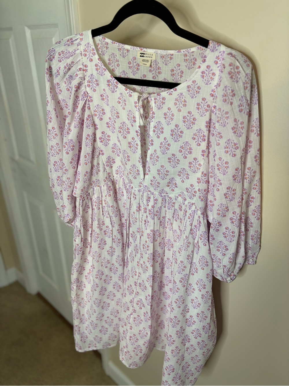 Billabong White Dress with Pink Floral Print #1352